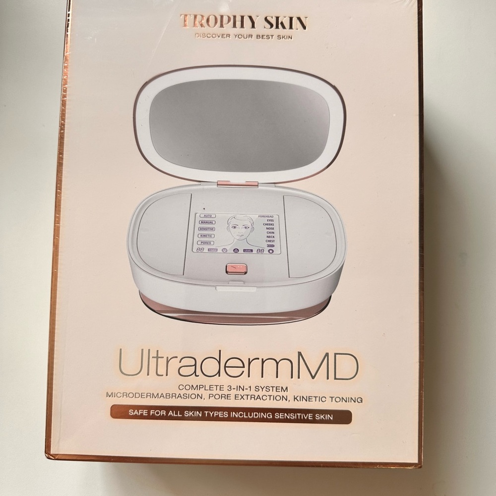 Trophy Skin UltradermMD Skincare System - White